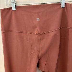 Dusty rose LuluLemon leggings. SZ 12. Never worn.